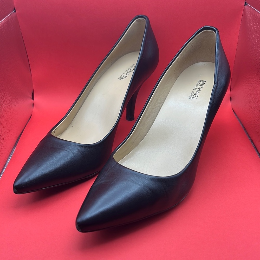 Classic Black Michael Kors Heels Size 8 Worn Once!